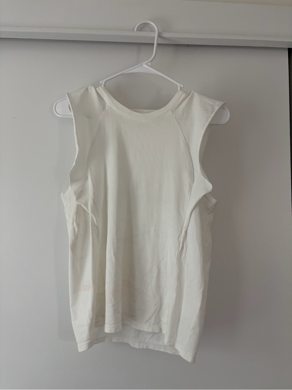 Frame Denim Off-White Sleeveless Crewneck Tank